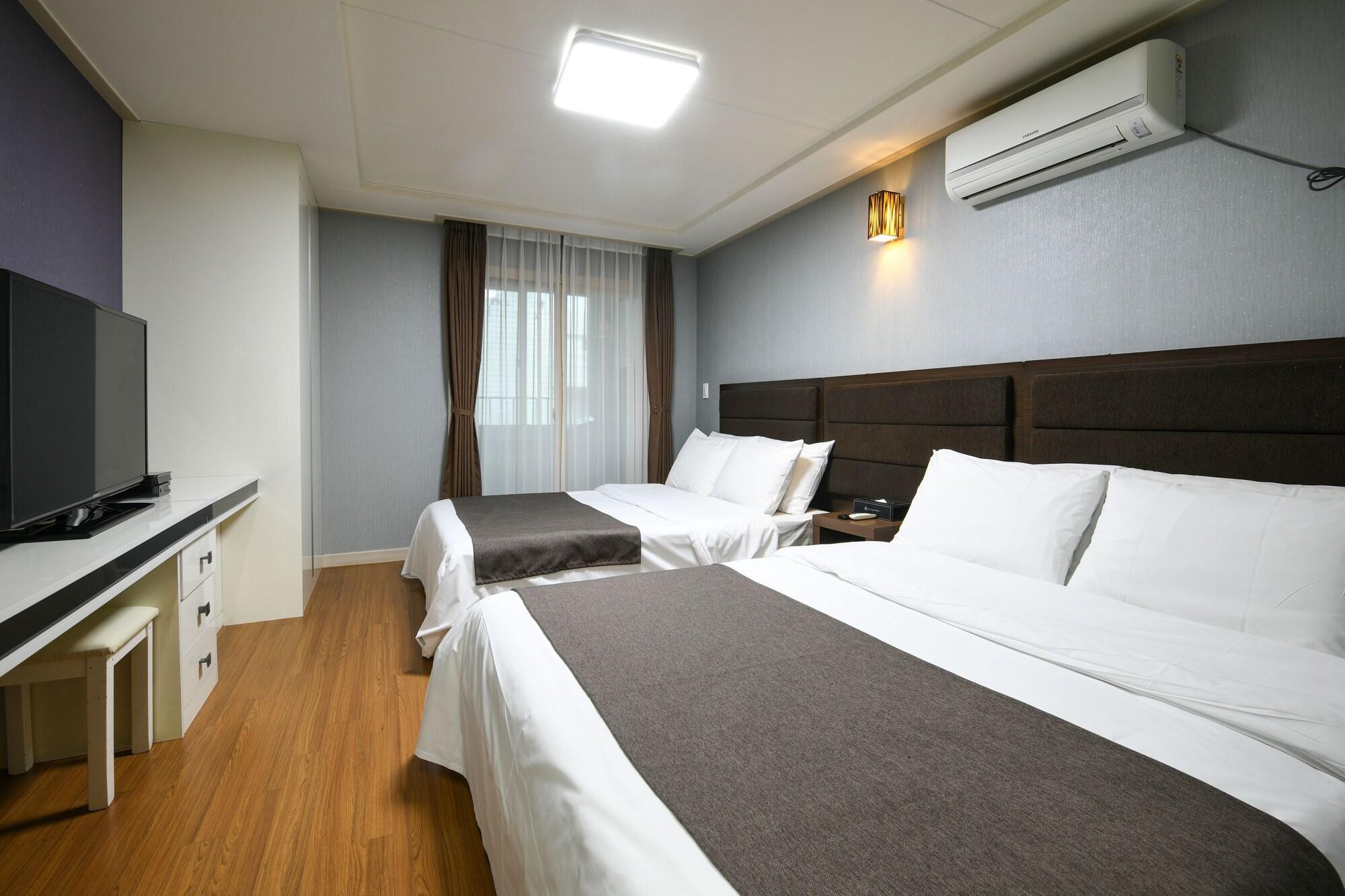 Jeju Airport Hotel Exteriör bild