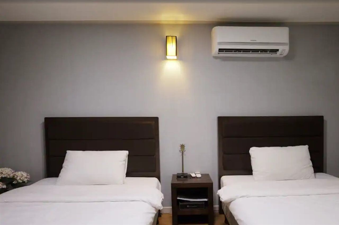 Jeju Airport Hotel Exteriör bild